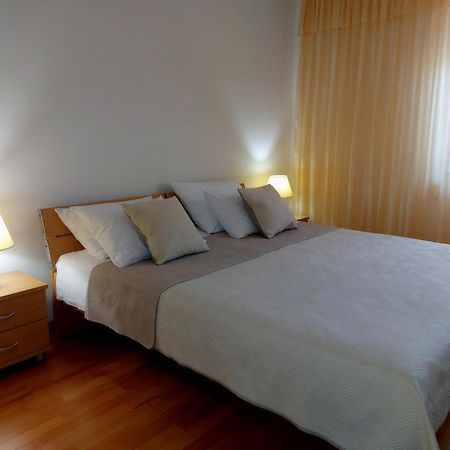 Apartments Tonci And Iris Primosten Luaran gambar